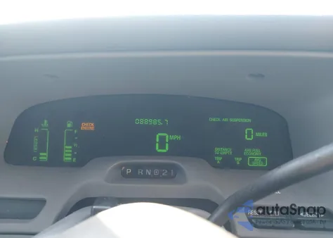 2000 Mercury Grand Marquis Ls z USA, uszkodzony, nr VIN 2MEFM75W5YX704324